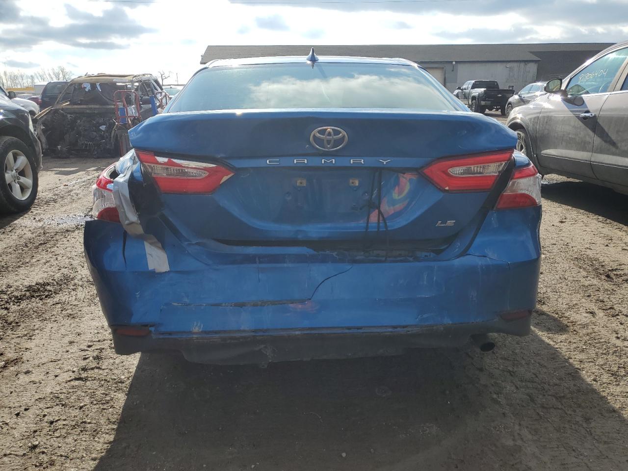 2019 Toyota Camry VIN 4T1B11HK5KU236104 Copart auction photo, front end / rear end damage thumbnail 6