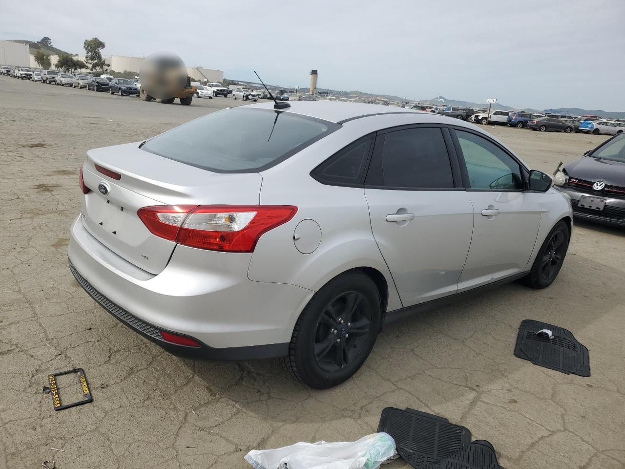 2014 Ford Focus VIN 1FADP3F20EL399768 Copart auction photo, front end damage thumbnail 3