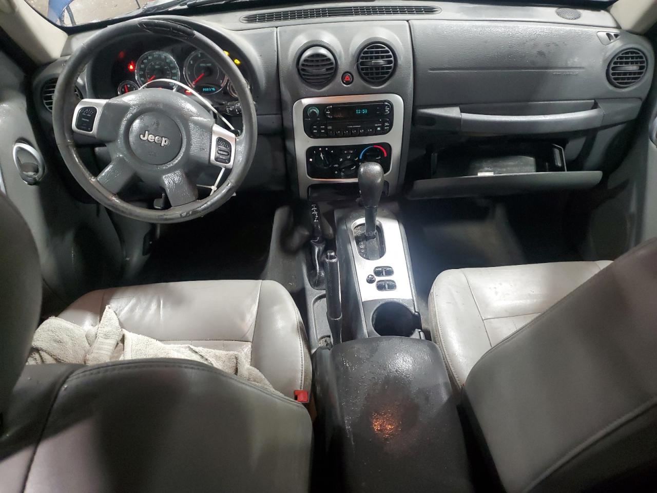 2007 Jeep Liberty (North America) VIN 1J4GL58K27W526334 Copart auction photo, front end damage thumbnail 8