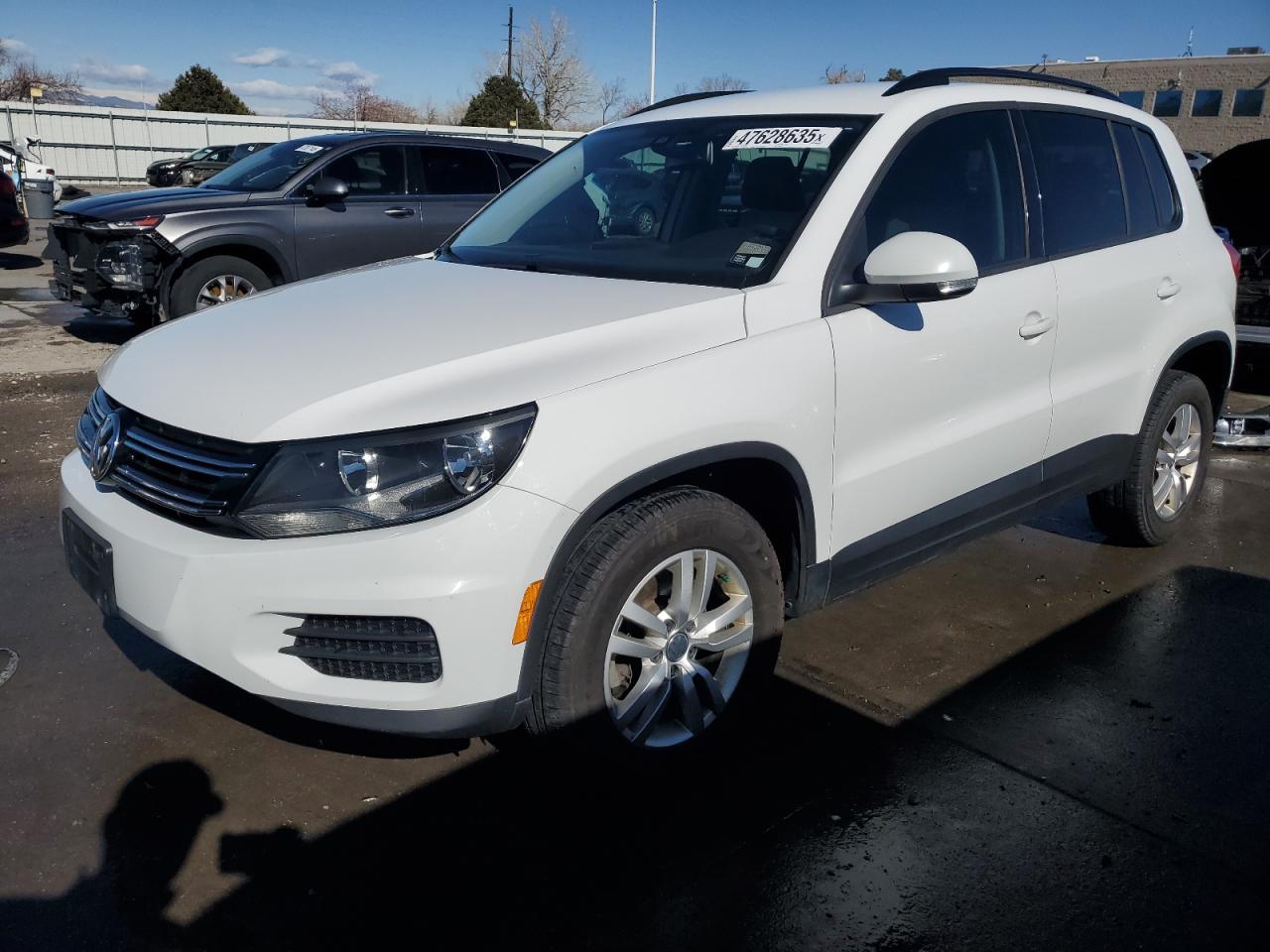 2017 Volkswagen Tiguan VIN WVGBV7AX8HK004761