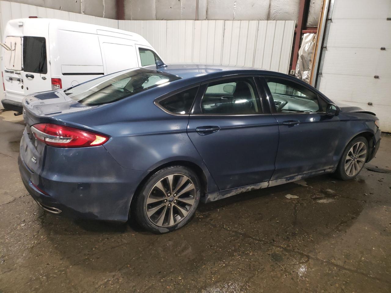 2019 Ford Fusion VIN 3FA6P0T94KR261138 Copart auction photo, front end damage thumbnail 3