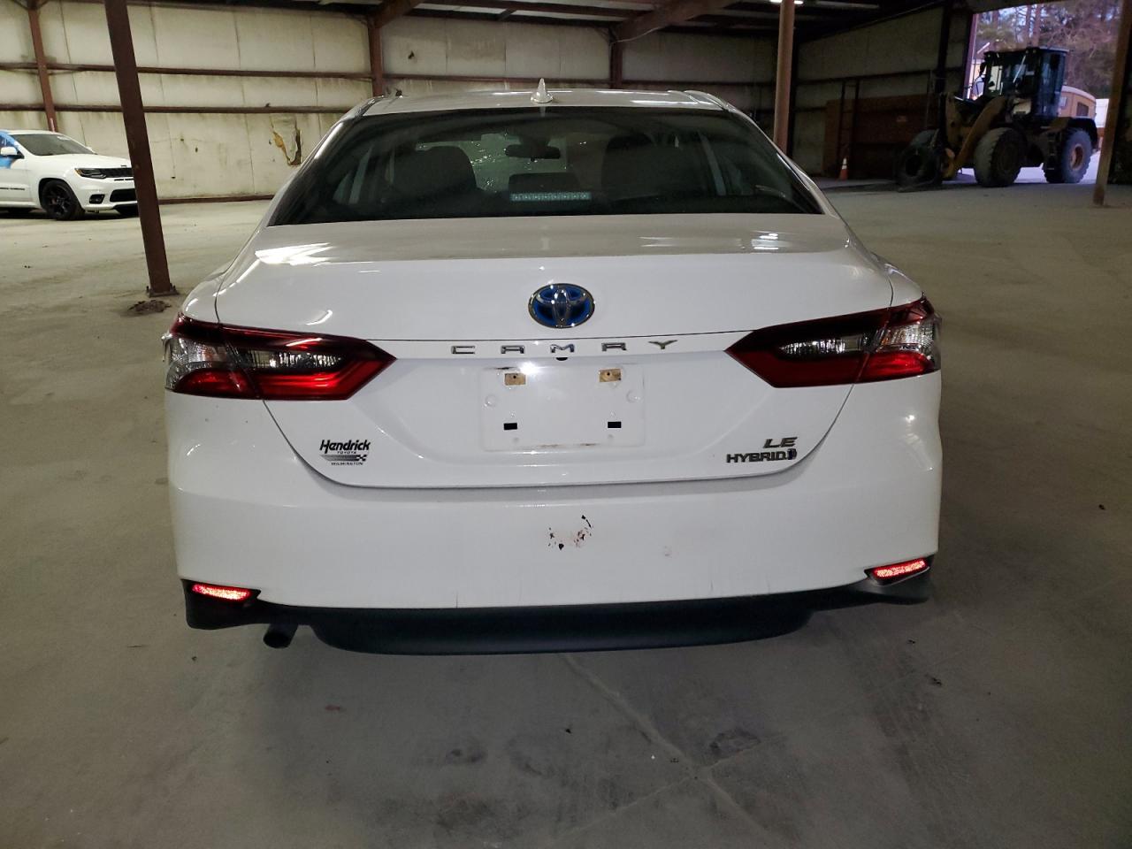 2022 Toyota Camry VIN 4T1C31AK4NU593321 Copart auction photo, front end / minor dent/scratches damage thumbnail 6