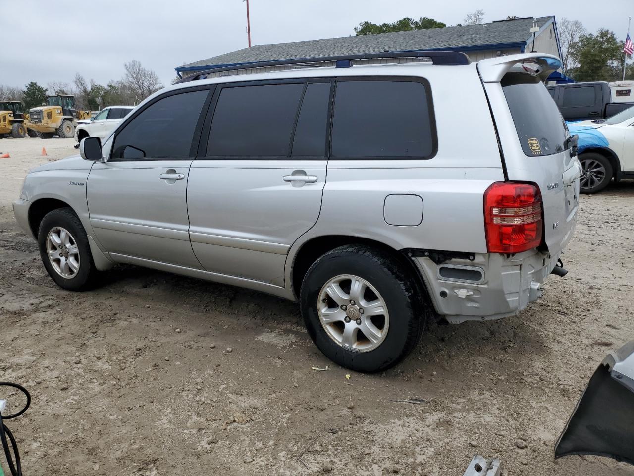 2024 Toyota Highlander VIN JTEGF21A110023025 Copart auction photo, rear end damage thumbnail 2