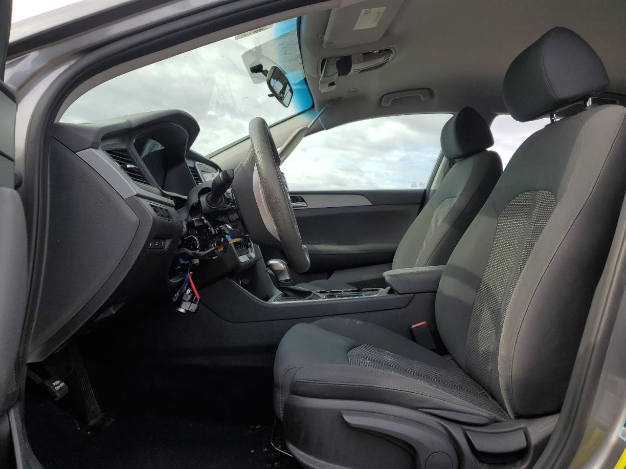 2019 Hyundai Sonata VIN 5NPE24AF6KH751586 Copart auction photo, vandalism / side damage thumbnail 7