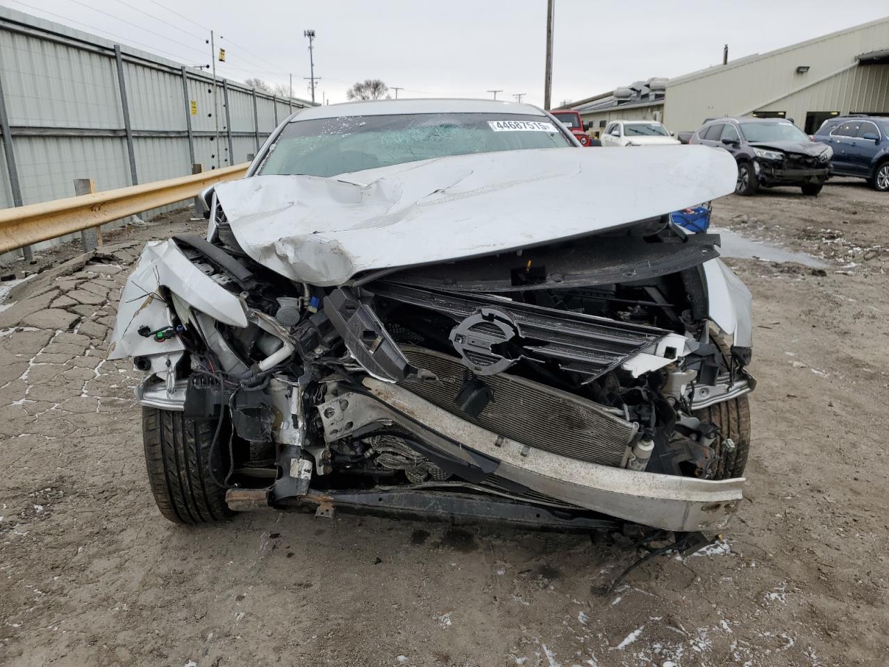 2016 Nissan Altima VIN 1N4AL3AP8GC234717 Copart auction photo, front end / rear end damage thumbnail 5