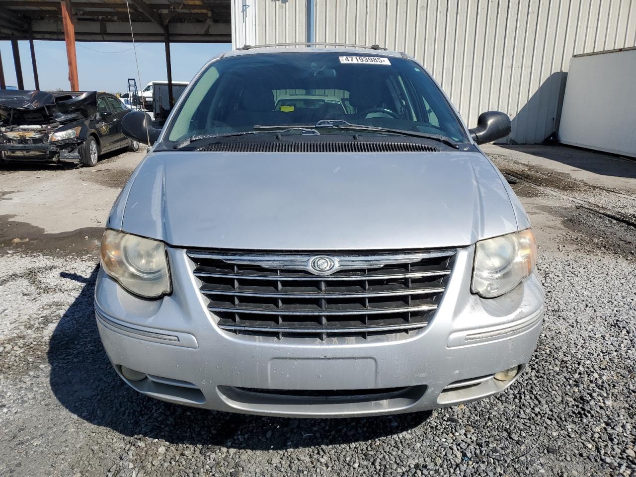 2006 Chrysler Town & Country VIN 2A8GP64L66R721660 Copart auction photo, water/flood damage thumbnail 5