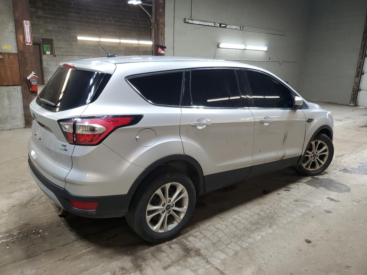 2017 Ford Escape VIN 1FMCU9G93HUB70797 Copart auction photo, front end / rear end damage thumbnail 3