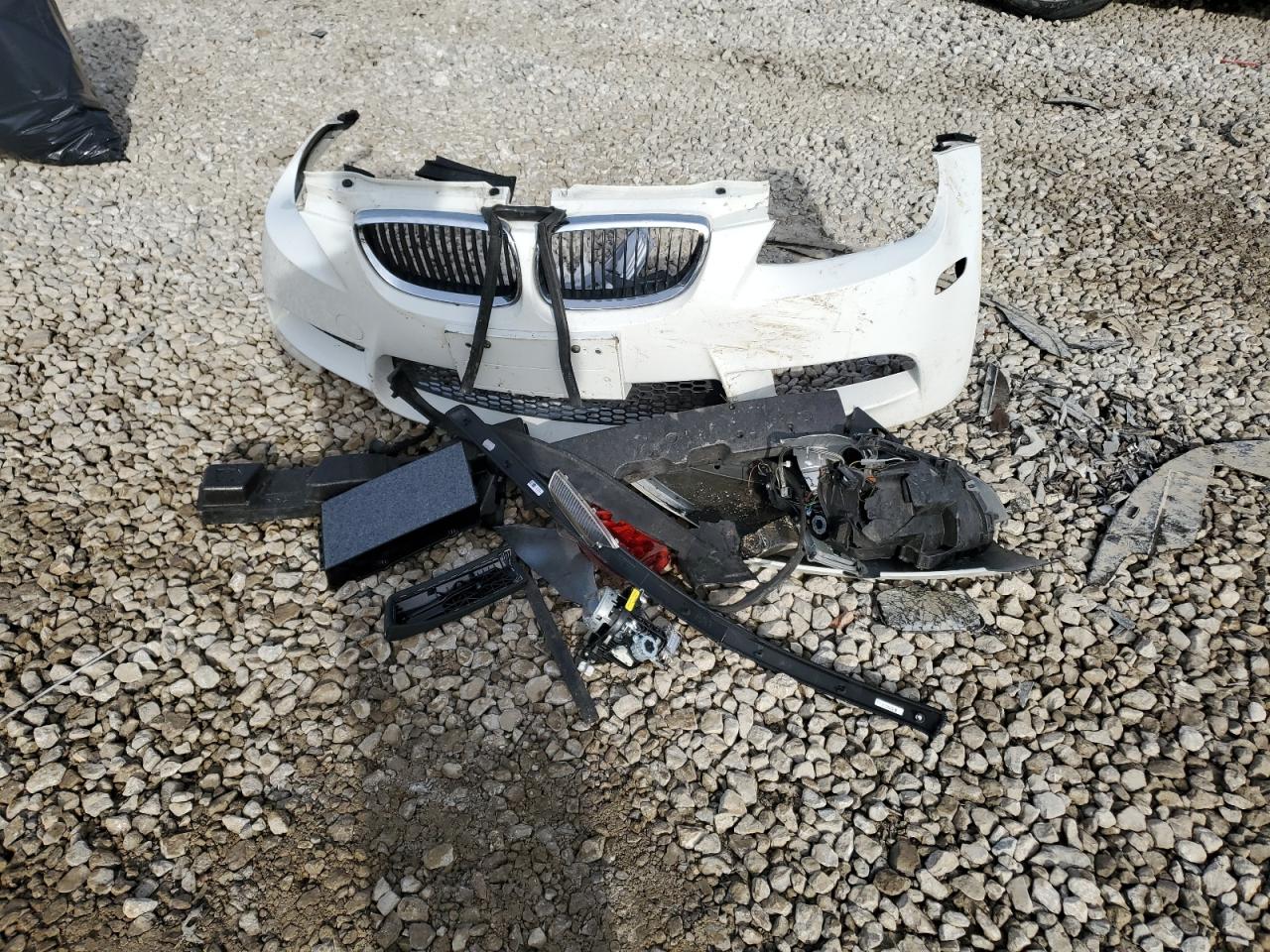 2009 BMW M3 VIN WBSWD935X9P361193 Copart auction photo, front end / side damage thumbnail 14