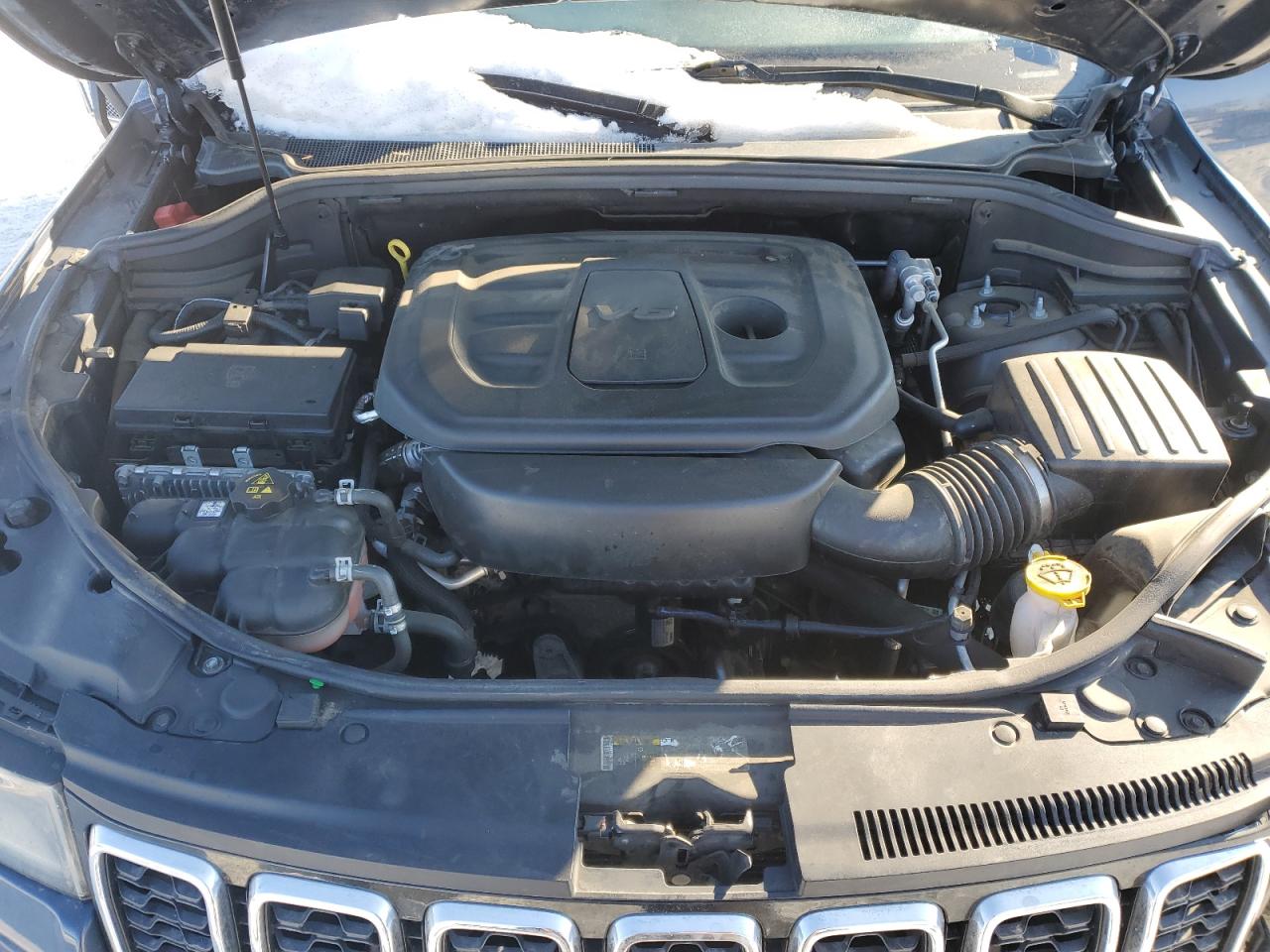 2019 Jeep Grand Cherokee VIN 1C4RJFBG6KC750022 Copart auction photo, front end / side damage thumbnail 13