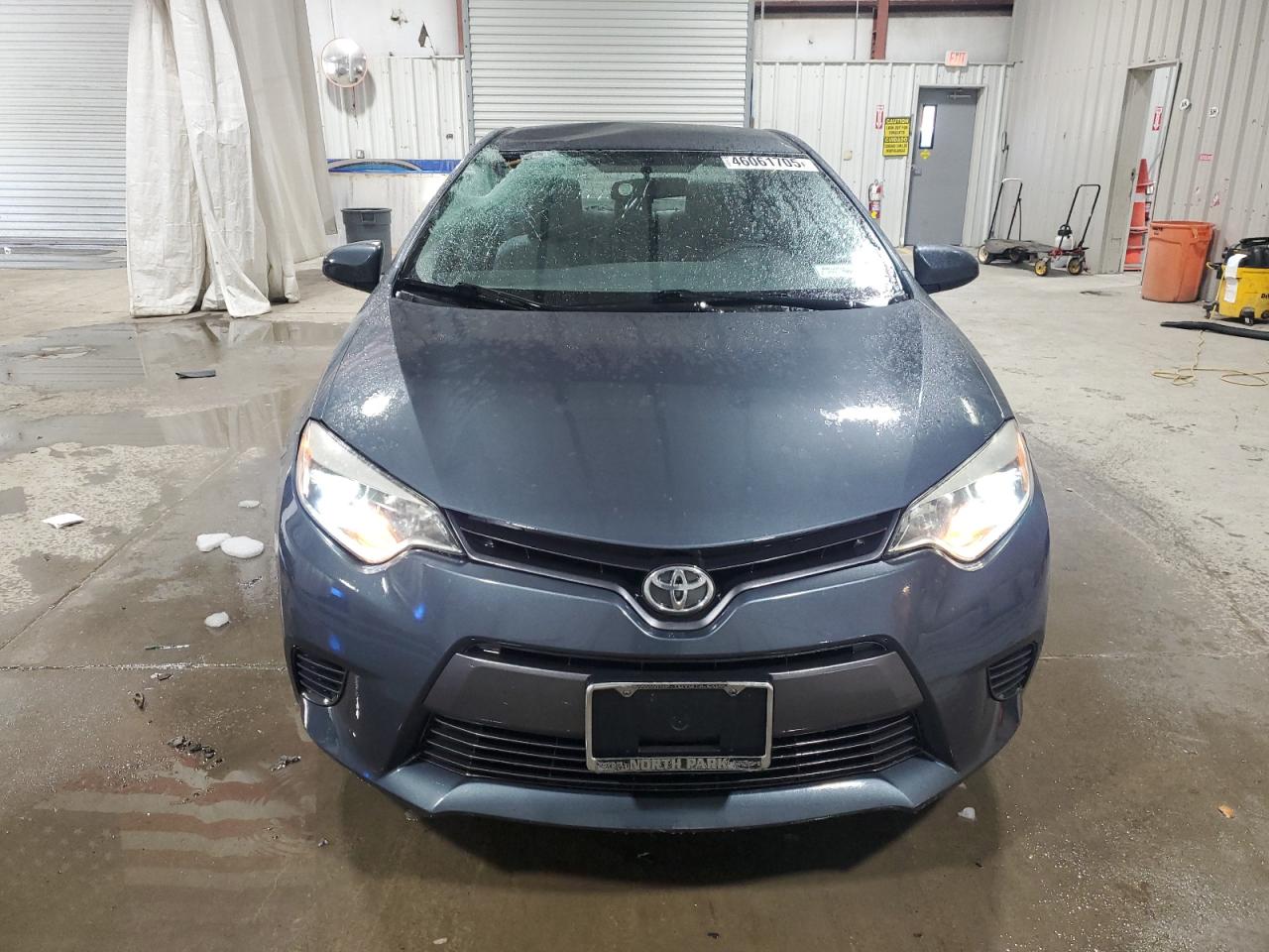 2015 Toyota Corolla VIN 5YFBURHE1FP333307 Copart auction photo, front end damage thumbnail 5