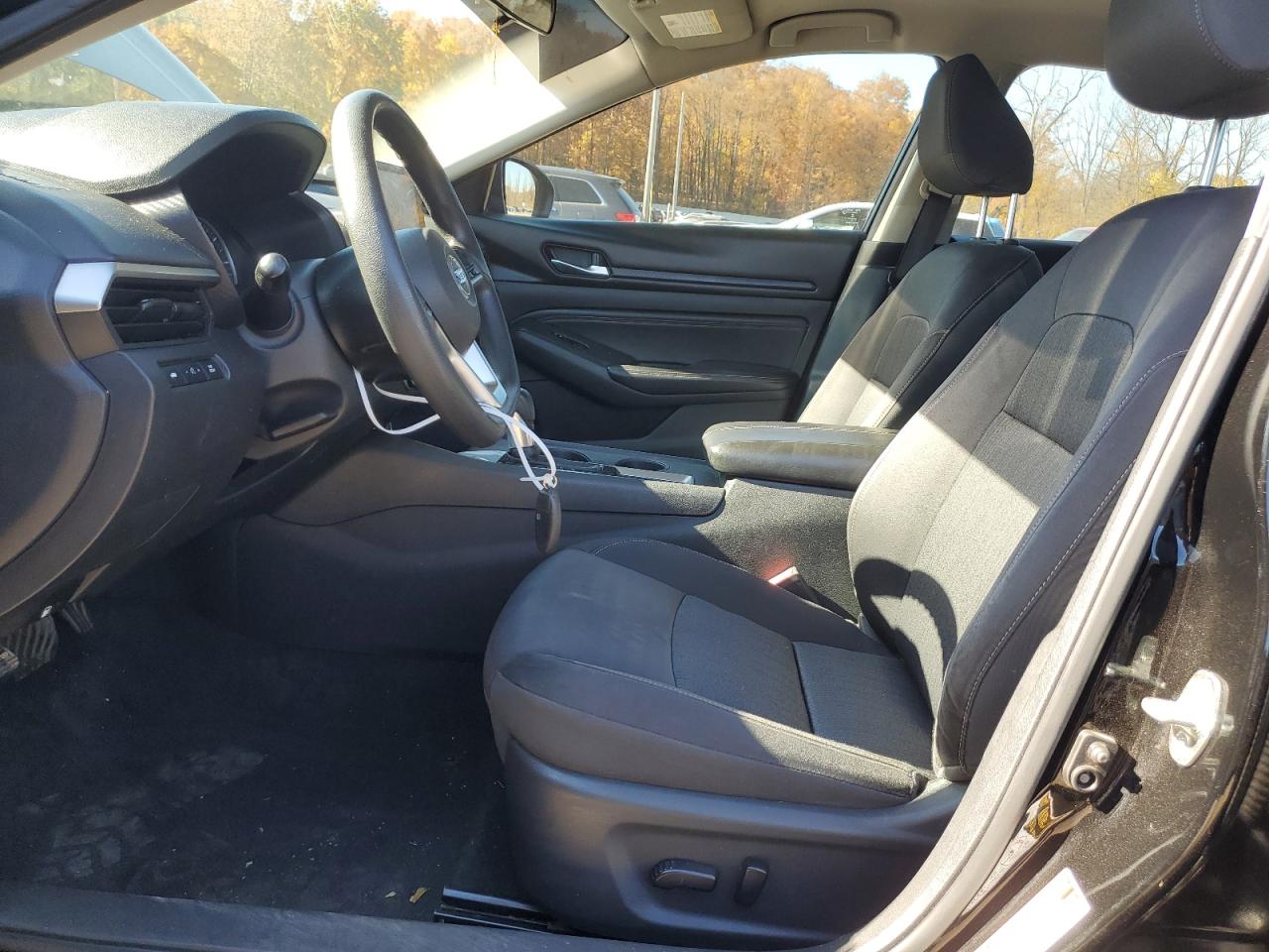 2020 Nissan Altima VIN 1N4BL4BV4LC225952 Copart auction photo, front end / minor dent/scratches damage thumbnail 7