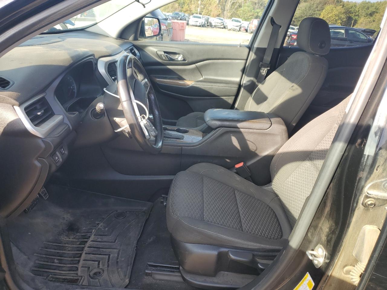 2018 GMC Acadia VIN 1GKKNKLA4JZ176352 Copart auction photo, front end / minor dent/scratches damage thumbnail 7