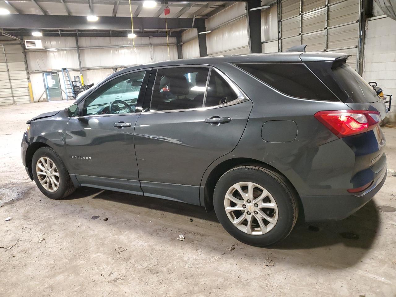 2019 Chevrolet Equinox VIN 2GNAXKEV3K6102782 Copart auction photo, side / front end damage thumbnail 2