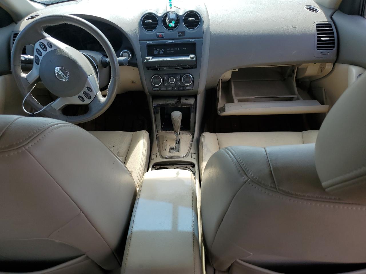 2010 Nissan Altima VIN 1N4AL2AP1AN410819 Copart auction photo, water/flood / minor dent/scratches damage thumbnail 8