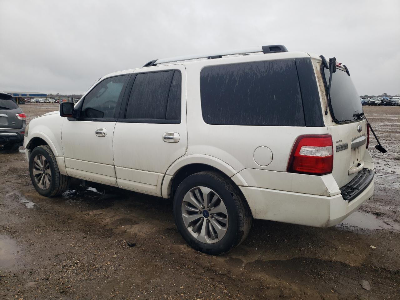 2010 Ford Expedition VIN 1FMJU1K58AEB72851 Copart auction photo, front end / rear end damage thumbnail 2