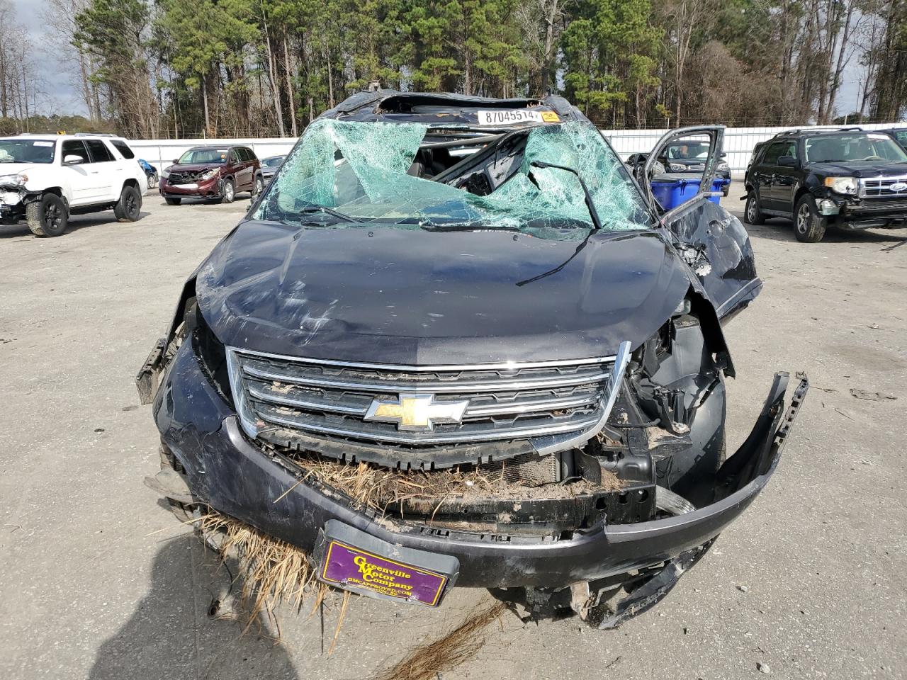 2017 Chevrolet Traverse VIN 1GNKRJKDXHJ299661 Copart auction photo, all over damage thumbnail 5
