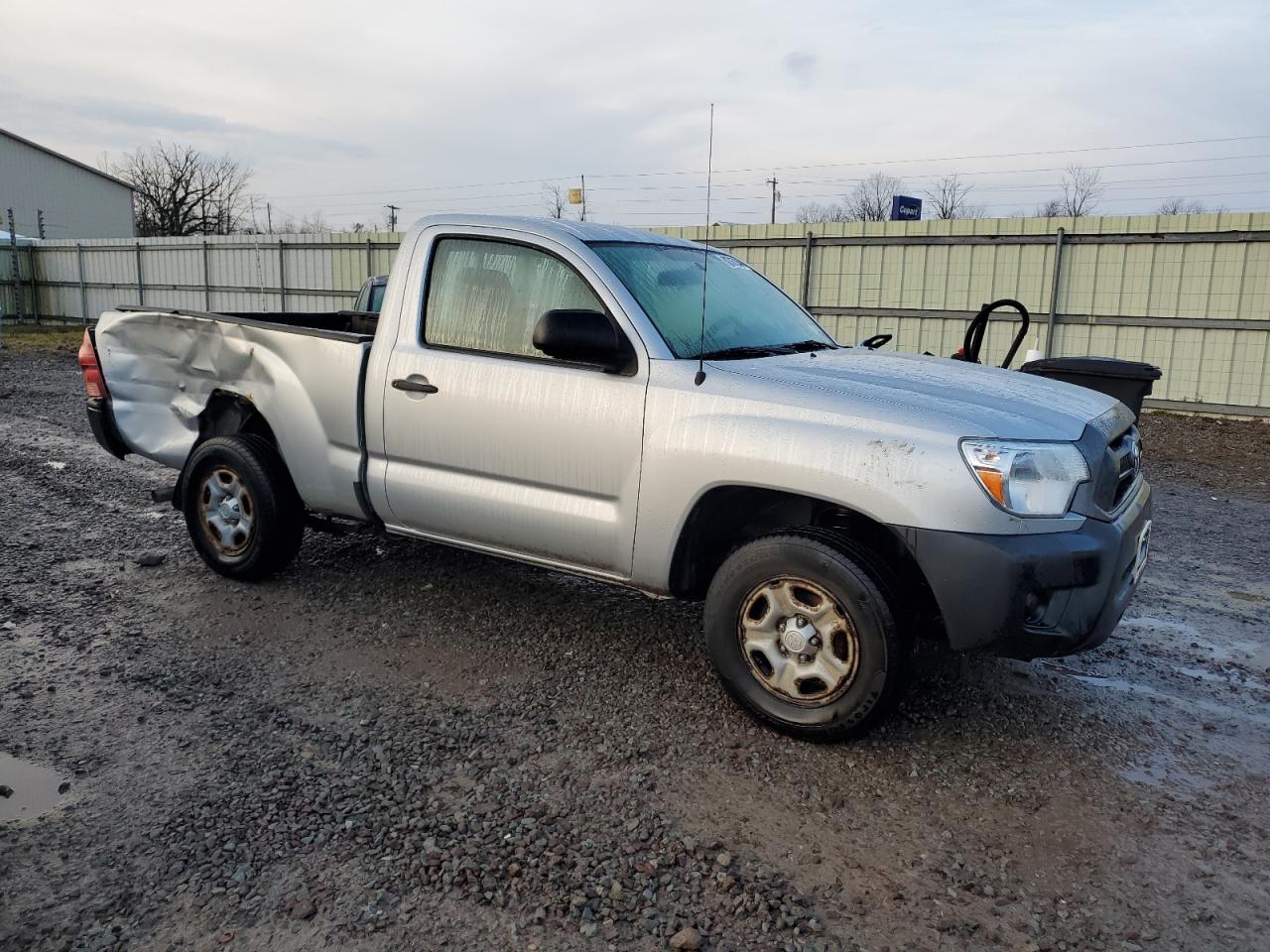 2013 Toyota Tacoma VIN 5TFNX4CN8DX028268 Copart auction photo, rear end / minor dent/scratches damage thumbnail 4