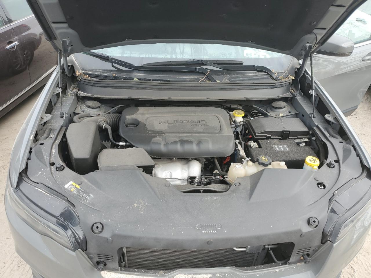 2020 Jeep Grand Cherokee VIN 1C4PJLLBXLD641728 Copart auction photo, water/flood damage thumbnail 12