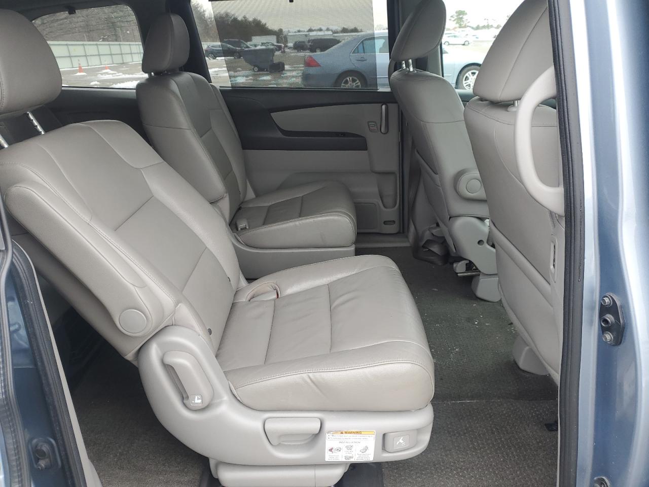 2013 Honda Odyssey VIN 5FNRL5H67DB056397 Copart auction photo, front end / minor dent/scratches damage thumbnail 11