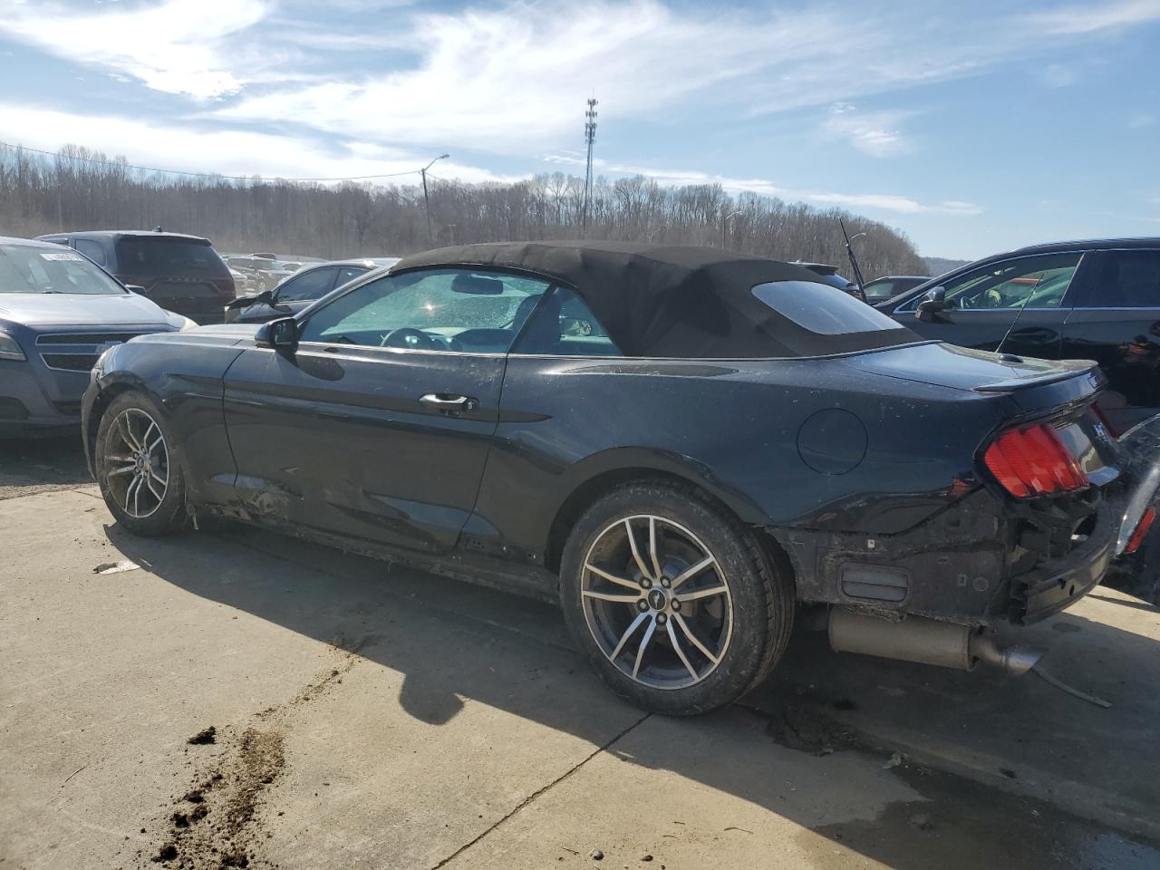 2017 Ford Mustang VIN 1FATP8UH7H5205407 Copart auction photo, front end / rear end damage thumbnail 2