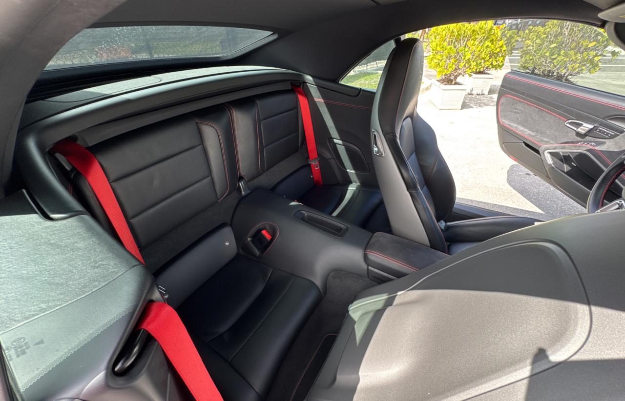 2017 Porsche 911 VIN WP0CB2A96HS156253 Copart auction photo, water/flood / normal wear damage thumbnail 6