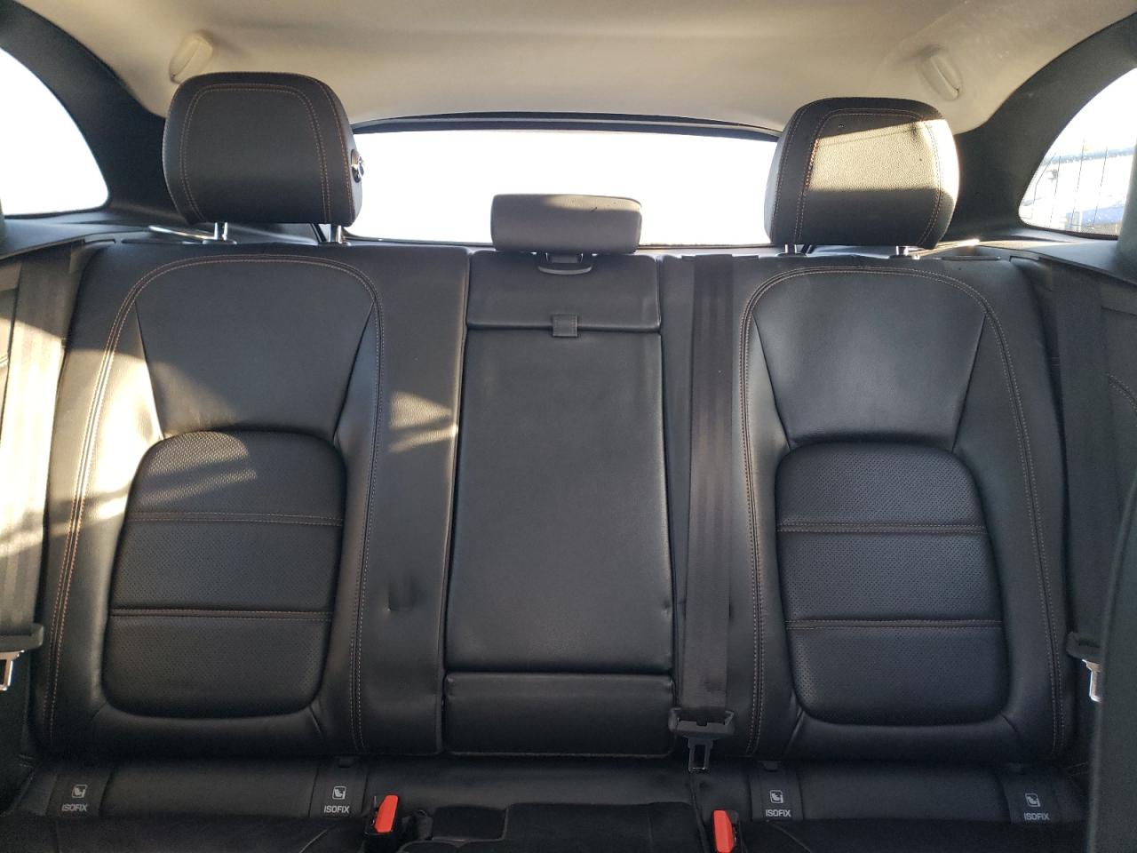 2017 Jaguar F-Pace VIN SADCK2BV7HA064624 Copart auction photo, rear end / minor dent/scratches damage thumbnail 10