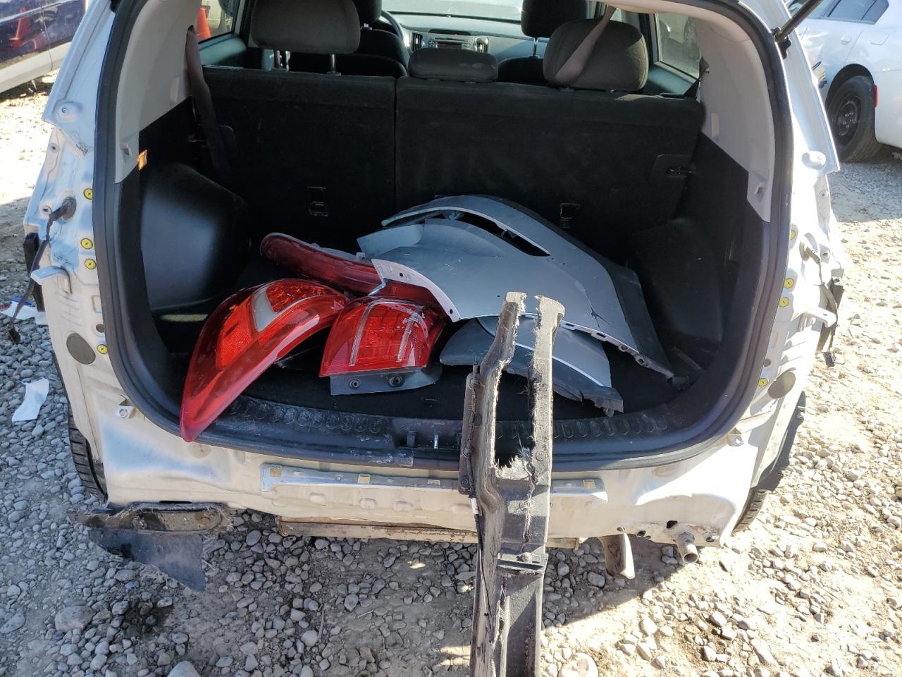 2013 KIA Sportage VIN KNDPBCA25D7353292 Copart auction photo, rear end damage thumbnail 12