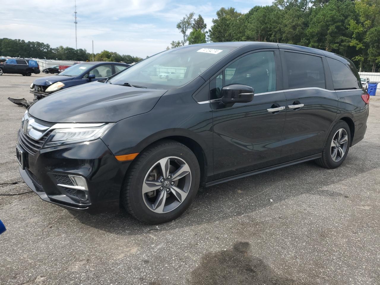 2018 Honda Odyssey VIN 5FNRL6H80JB023258