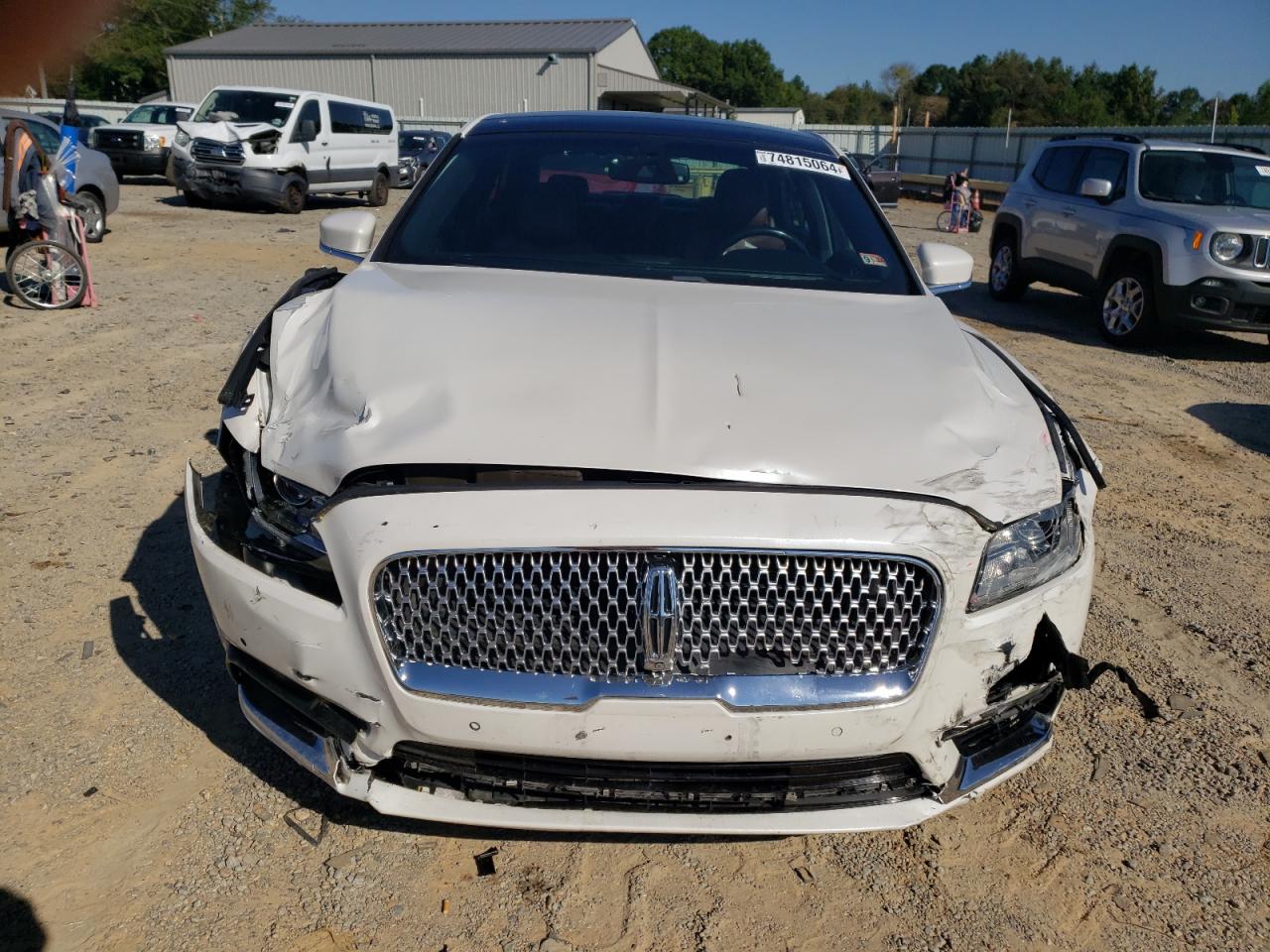 2017 Lincoln Continental VIN 1LN6L9NP3H5618225 Copart auction photo, front end / side damage thumbnail 5