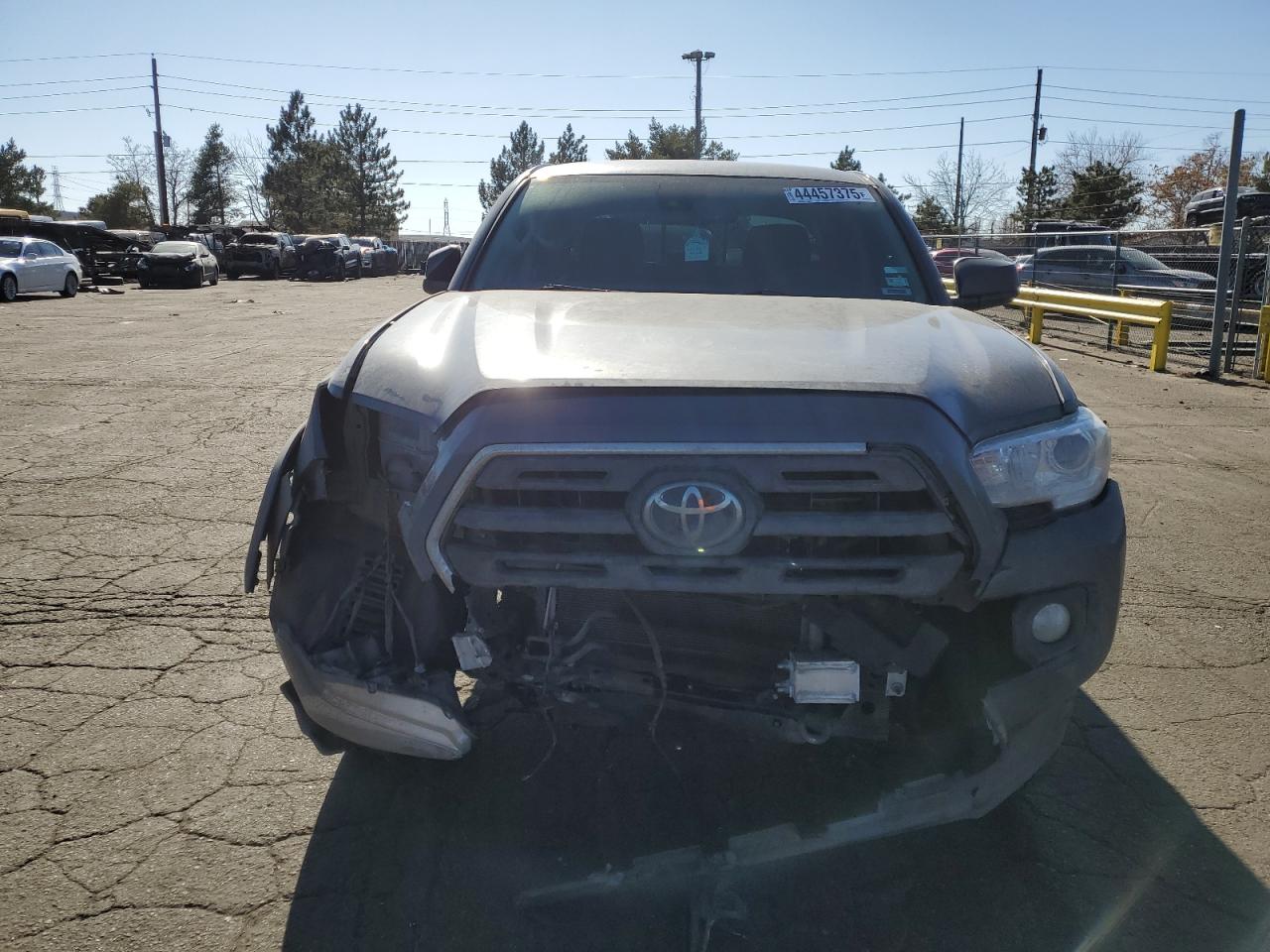 2019 Toyota Tacoma VIN 3TMCZ5AN5KM273767 Copart auction photo, front end damage thumbnail 5