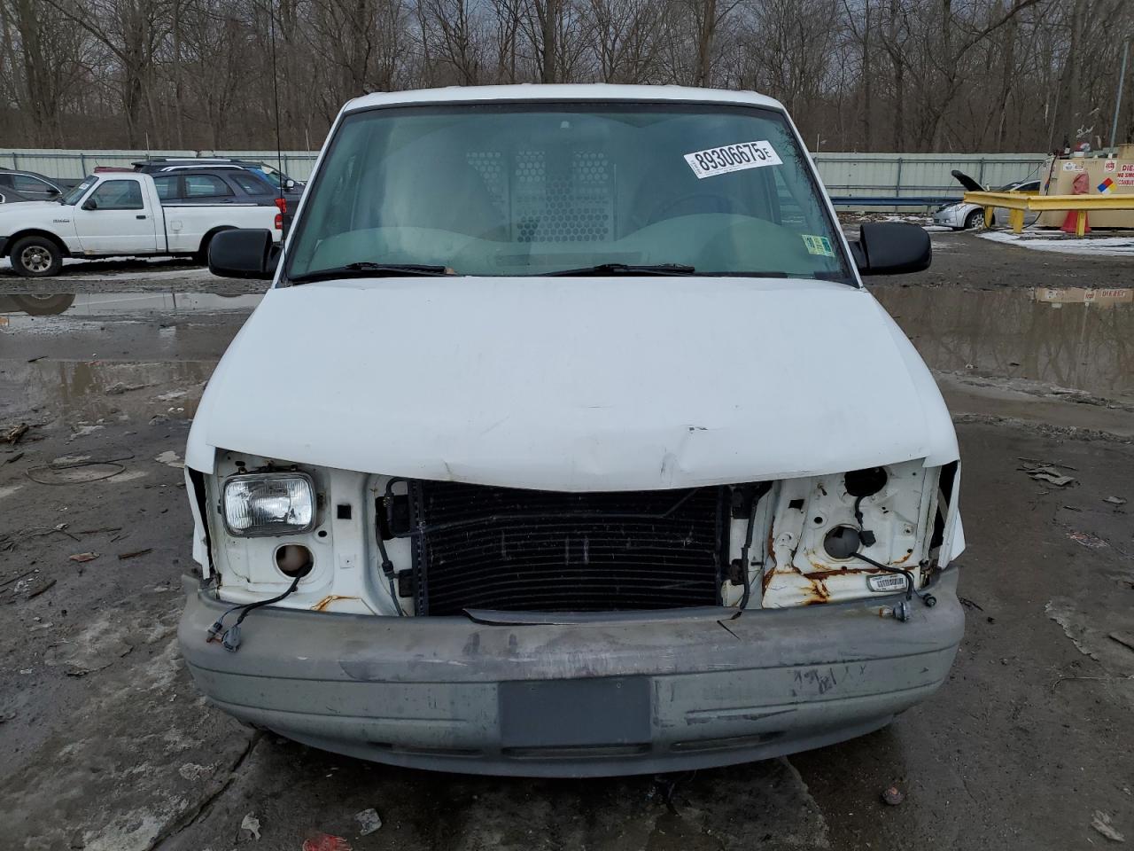 2005 GMC Safari VIN 1GTDM19X15B509277 Copart auction photo, front end damage thumbnail 5