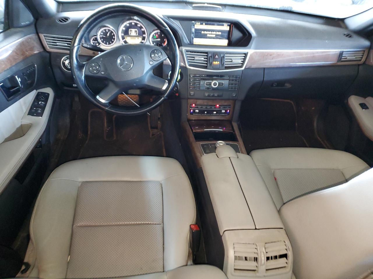 2011 Mercedes-Benz E-klasse VIN WDDHF2EB4BA498424 Copart auction photo, front end damage thumbnail 8