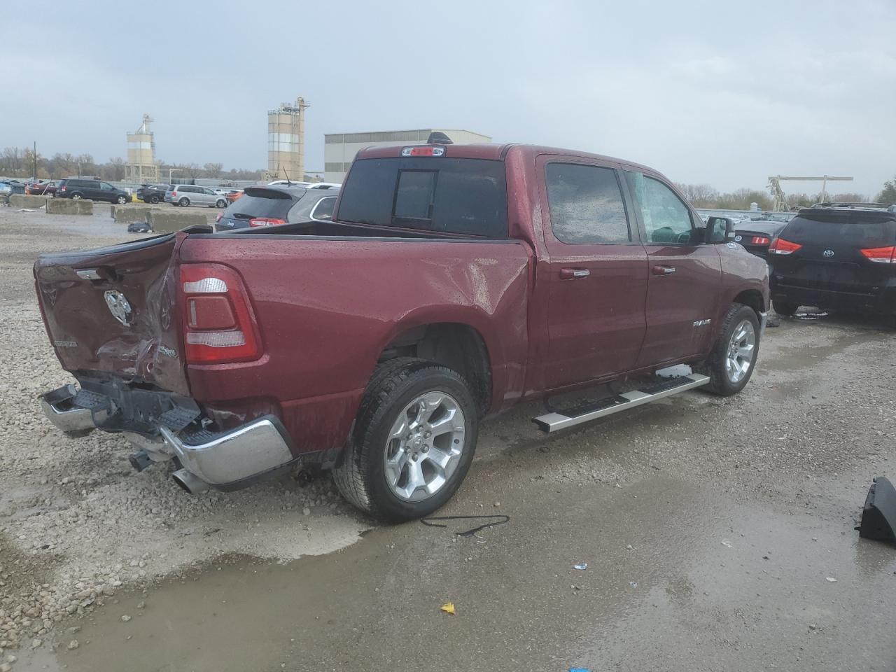 2019 RAM 1500 VIN 1C6SRFFT3KN536067 Copart auction photo, rear end damage thumbnail 3