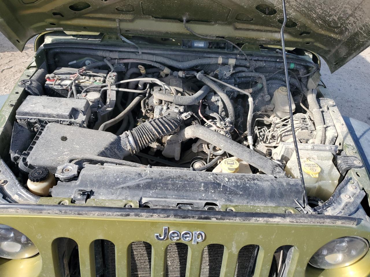 2007 Jeep Wrangler VIN 1J4GB39137L102692 Copart auction photo, rear end damage thumbnail 12