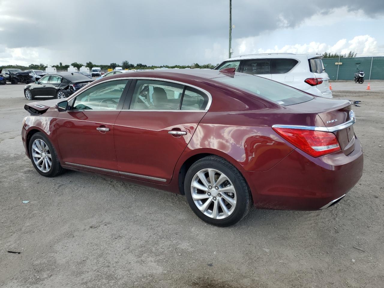 2015 Buick LaCrosse VIN 1G4GB5G31FF179740 Copart auction photo, front end damage thumbnail 2