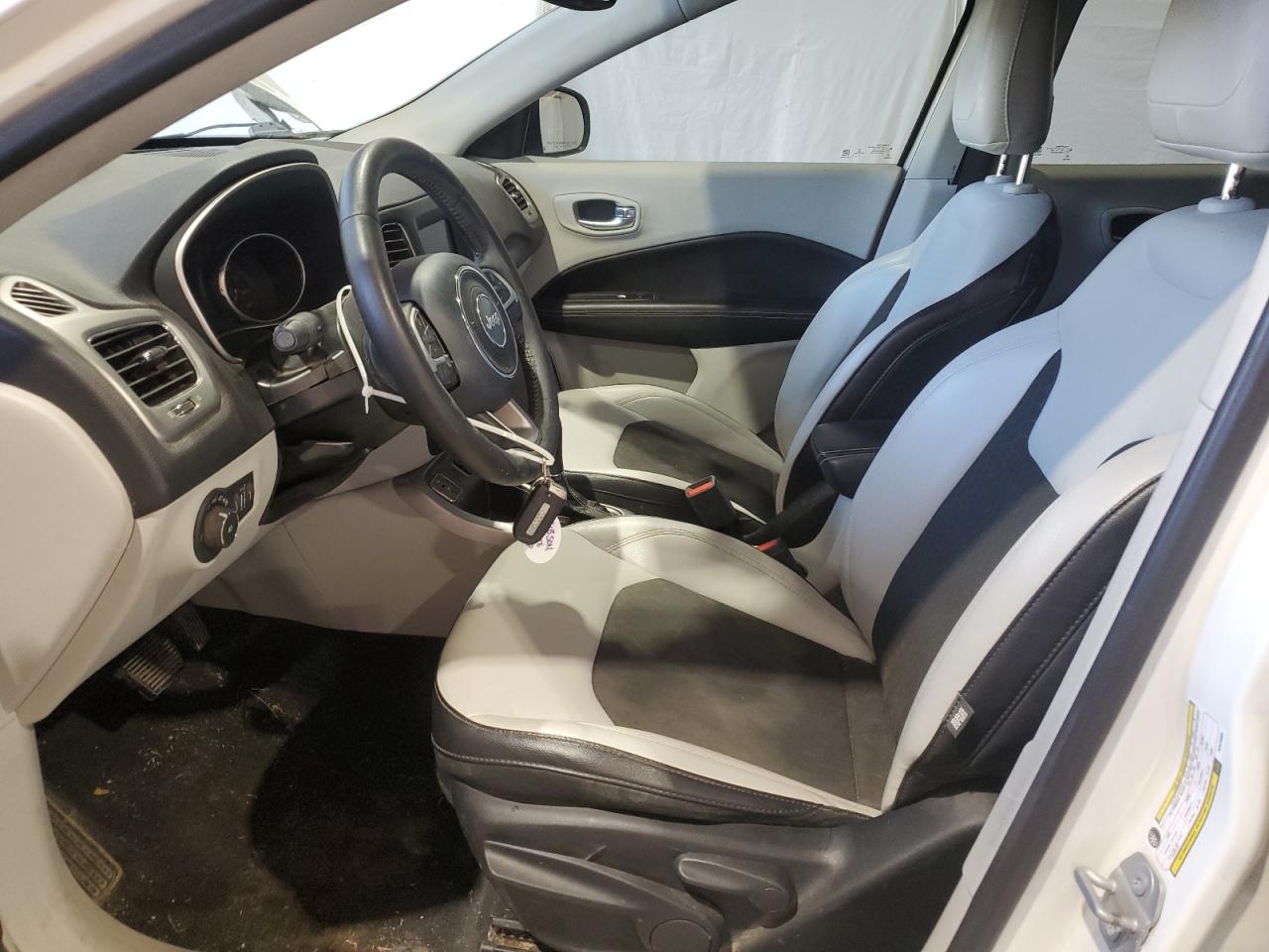 2019 Jeep Compass VIN 3C4NJCBB6KT615659 Copart auction photo, mechanical / minor dent/scratches damage thumbnail 7