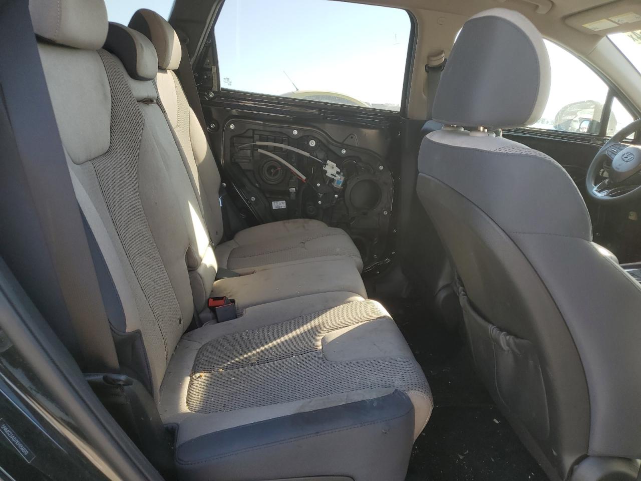2019 Hyundai Santa Fe VIN 5NMS23AD7KH136070 Copart auction photo, all over / vandalism damage thumbnail 11