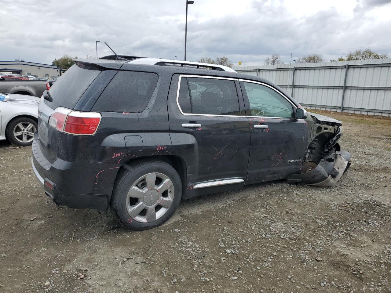 2014 GMC Terrain VIN 2GKFLUE37E6332922 Copart auction photo, front end damage thumbnail 3
