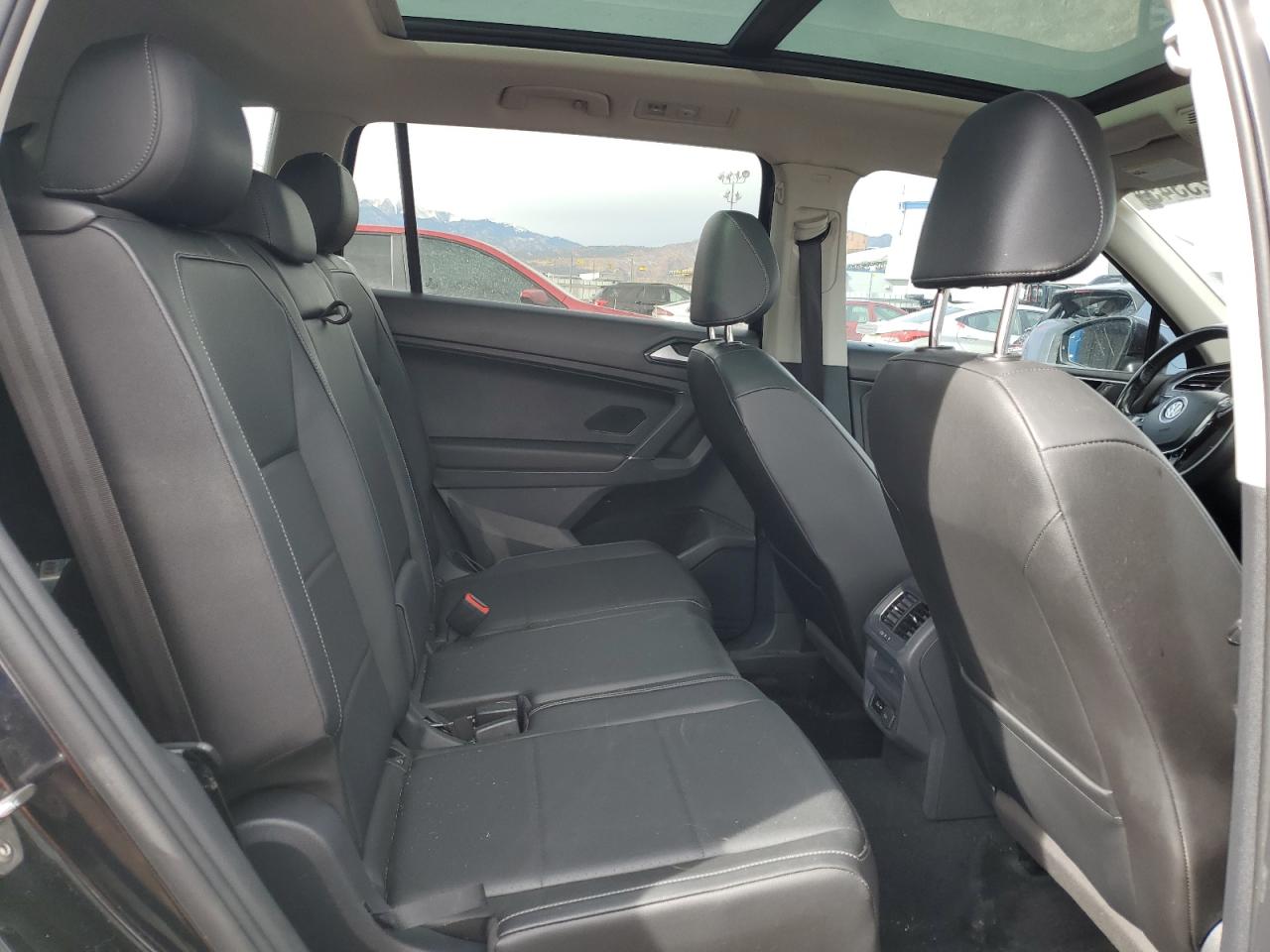 2018 Volkswagen Tiguan VIN 3VV3B7AX3JM207073 Copart auction photo, front end damage thumbnail 11