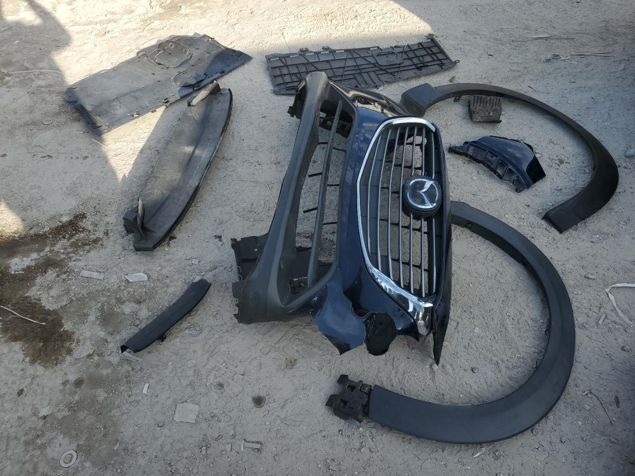 2016 Mazda CX-3 VIN JM1DKDD78G0127860 Copart auction photo, front end damage thumbnail 13
