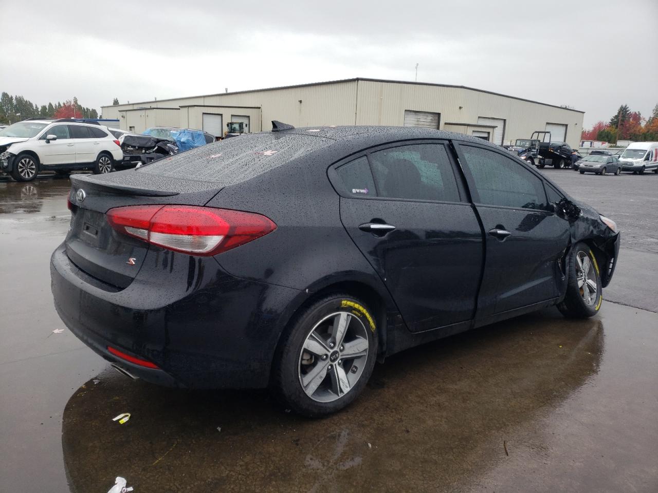 2018 KIA Forte VIN 3KPFL4A70JE216671 Copart auction photo, front end damage thumbnail 3