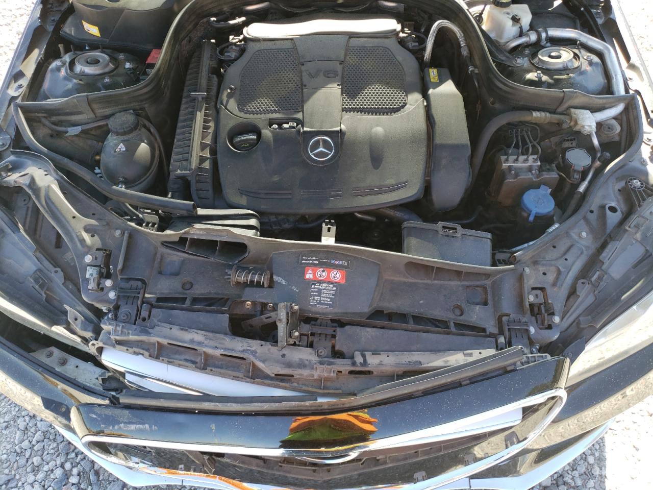 2015 Mercedes-Benz E-klasse VIN WDDHF5KB9FB100971 Copart auction photo, front end / minor dent/scratches damage thumbnail 11