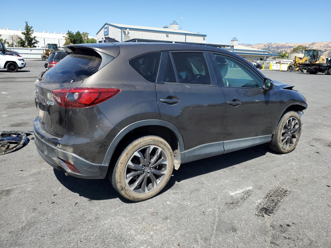 2016 Mazda CX-5 VIN JM3KE4DY3G0786590 Copart auction photo, front end / minor dent/scratches damage thumbnail 3