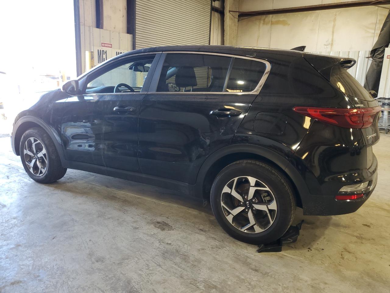 2022 KIA Sportage VIN KNDPM3AC0N7952833 Copart auction photo, all over / vandalism damage thumbnail 2