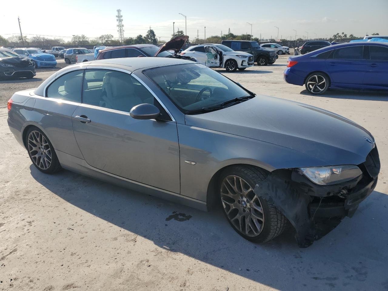 2009 BMW 3er VIN WBAWL13549PX24225 Copart auction photo, front end / minor dent/scratches damage thumbnail 4