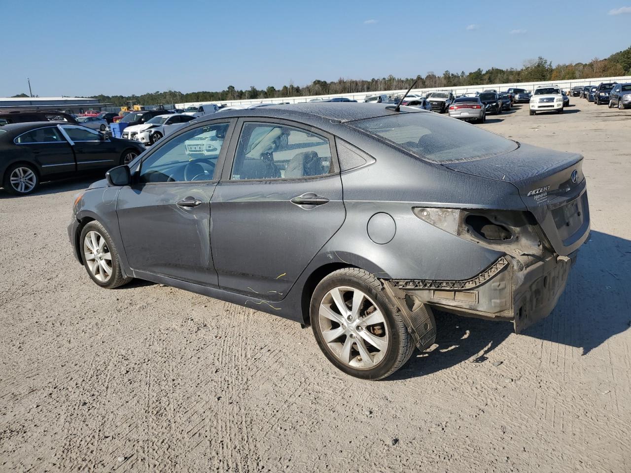 2013 Hyundai Accent VIN KMHCU4AE3DU338280 Copart auction photo, all over damage thumbnail 2