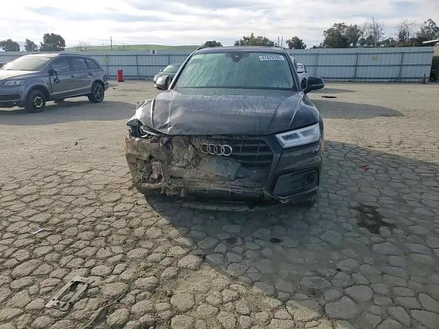 2020 Audi Q5 VIN WA1BNAFY3L2005869 Copart auction photo, front end damage thumbnail 10