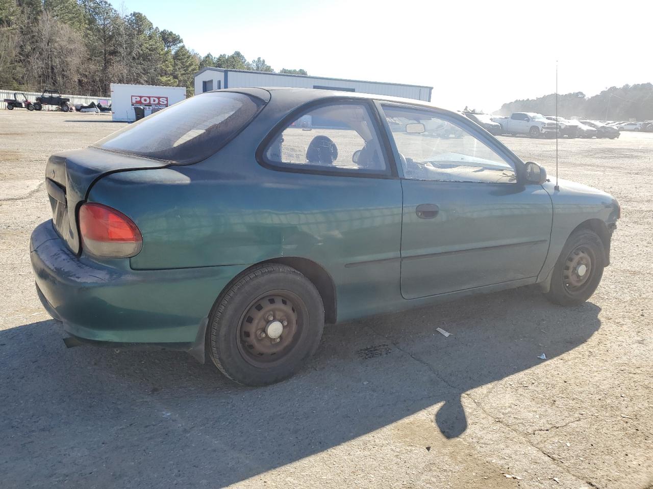 1999 Hyundai Accent VIN KMHVD14N4XU456698 Copart auction photo, front end / rear end damage thumbnail 3