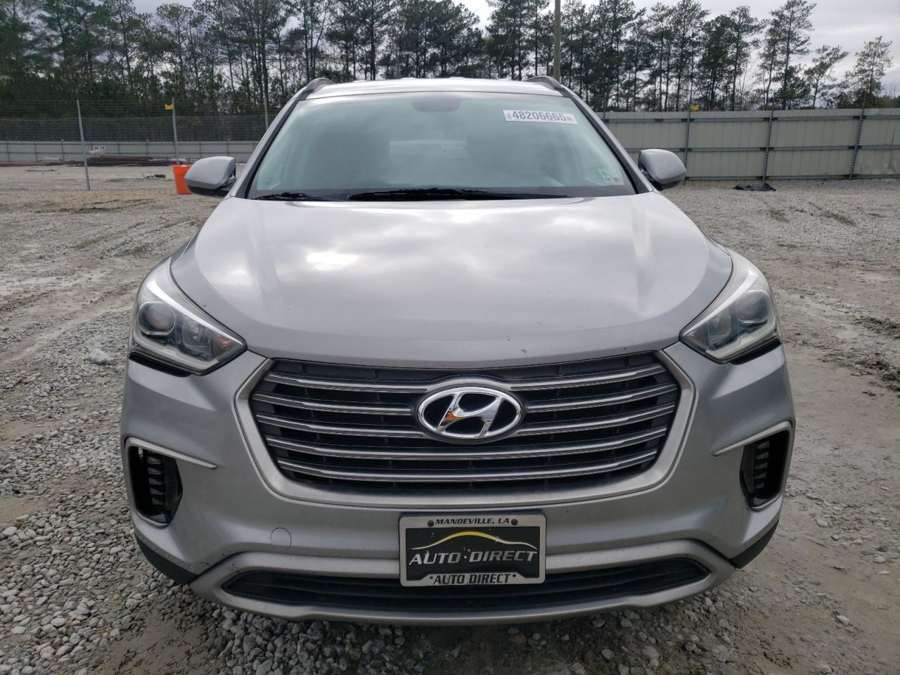 2017 Hyundai Santa Fe VIN KM8SMDHF3HU209083 Copart auction photo, minor dent/scratches damage thumbnail 5