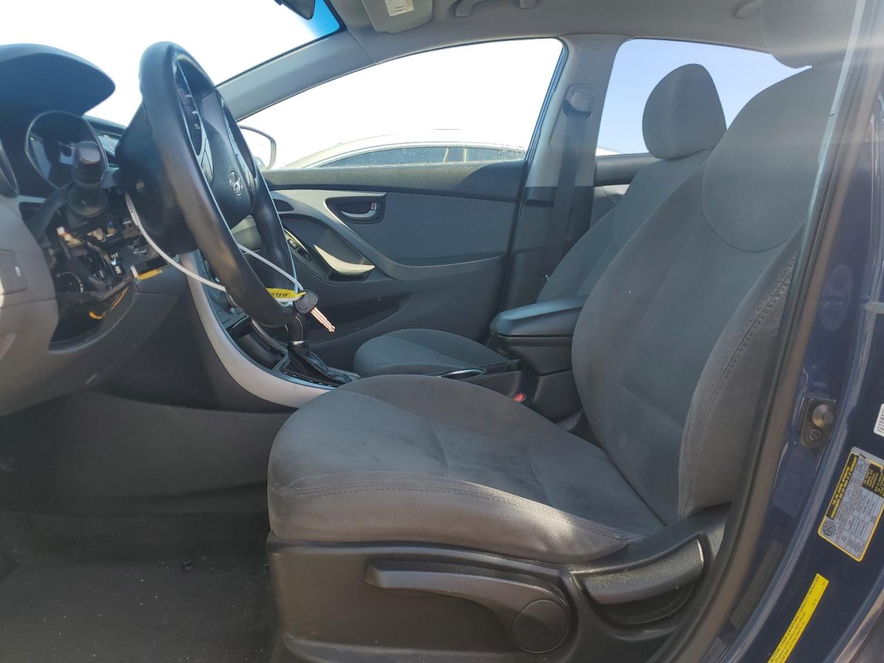 2015 Hyundai Elantra VIN 5NPDH4AE1FH635591 Copart auction photo, vandalism damage thumbnail 7